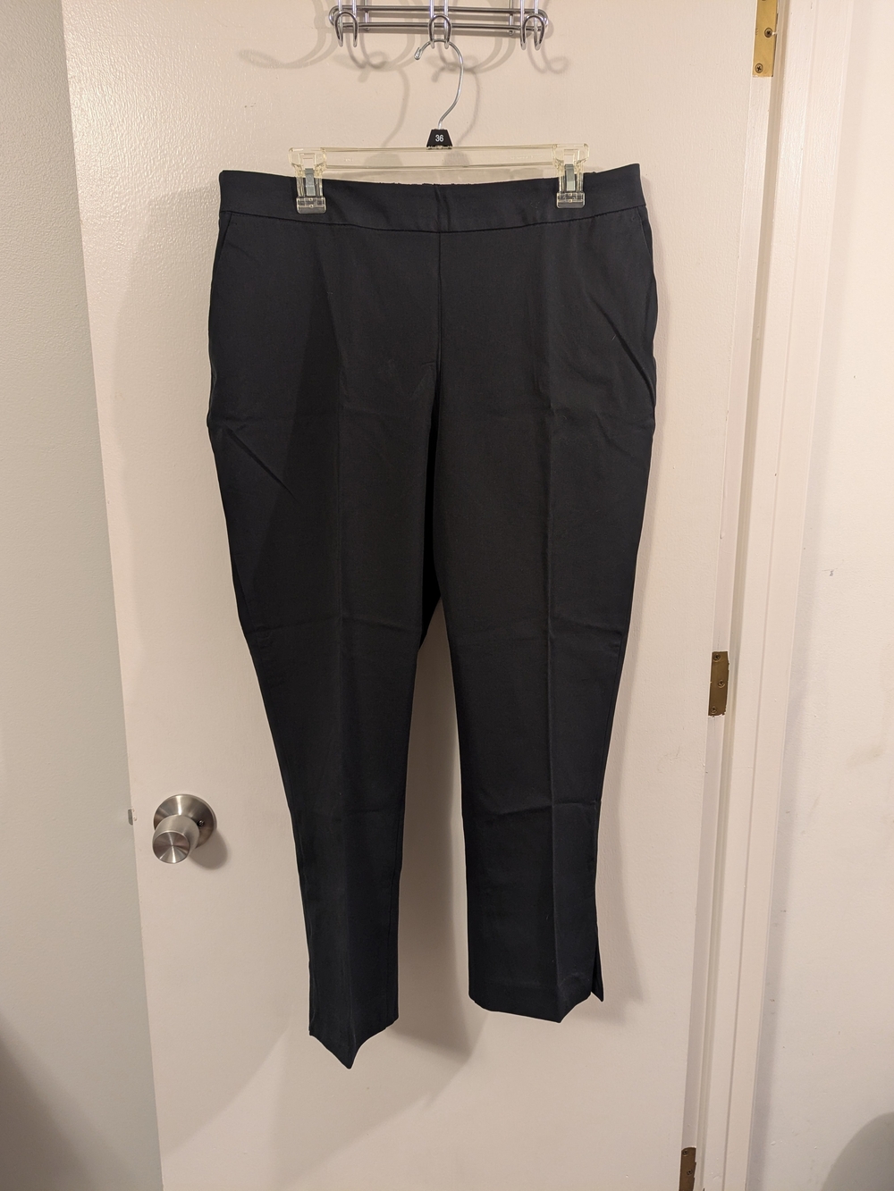 Women's Black Crop Pants